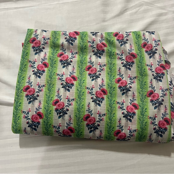 Vintage poly/knit fabric - Picture 2 of 2